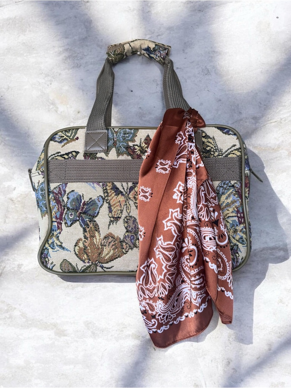 Pioneer express Butterfly tapestry utility Bag